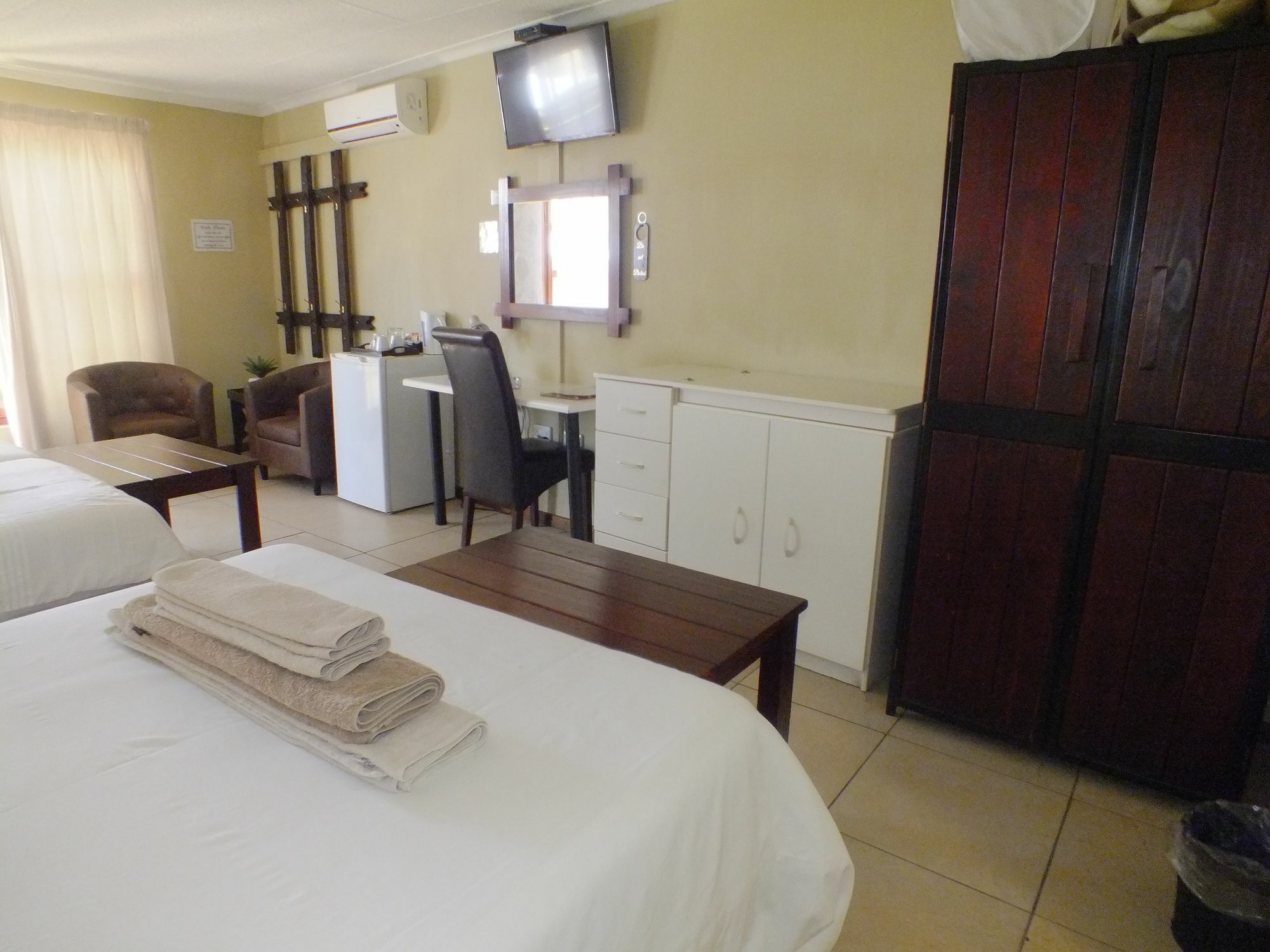 Uzuri Guesthouse Cc Windhoek Exteriör bild